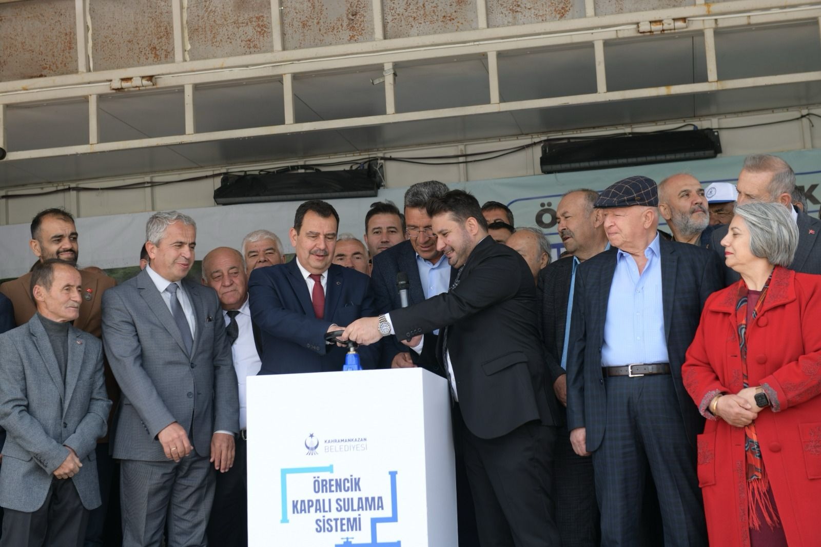 Kapalı Sulama Sistemi Vanası Açıldı, Topraklar Su İle Buluştu