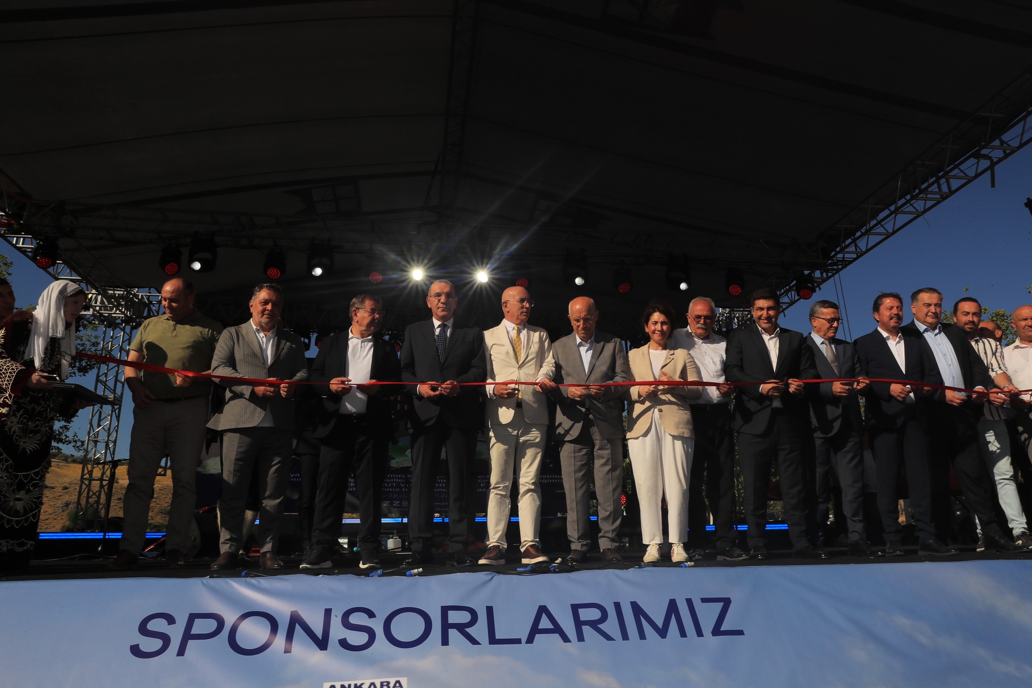 Ayaş’ta dut ve tarihi evler festivali coşkusu