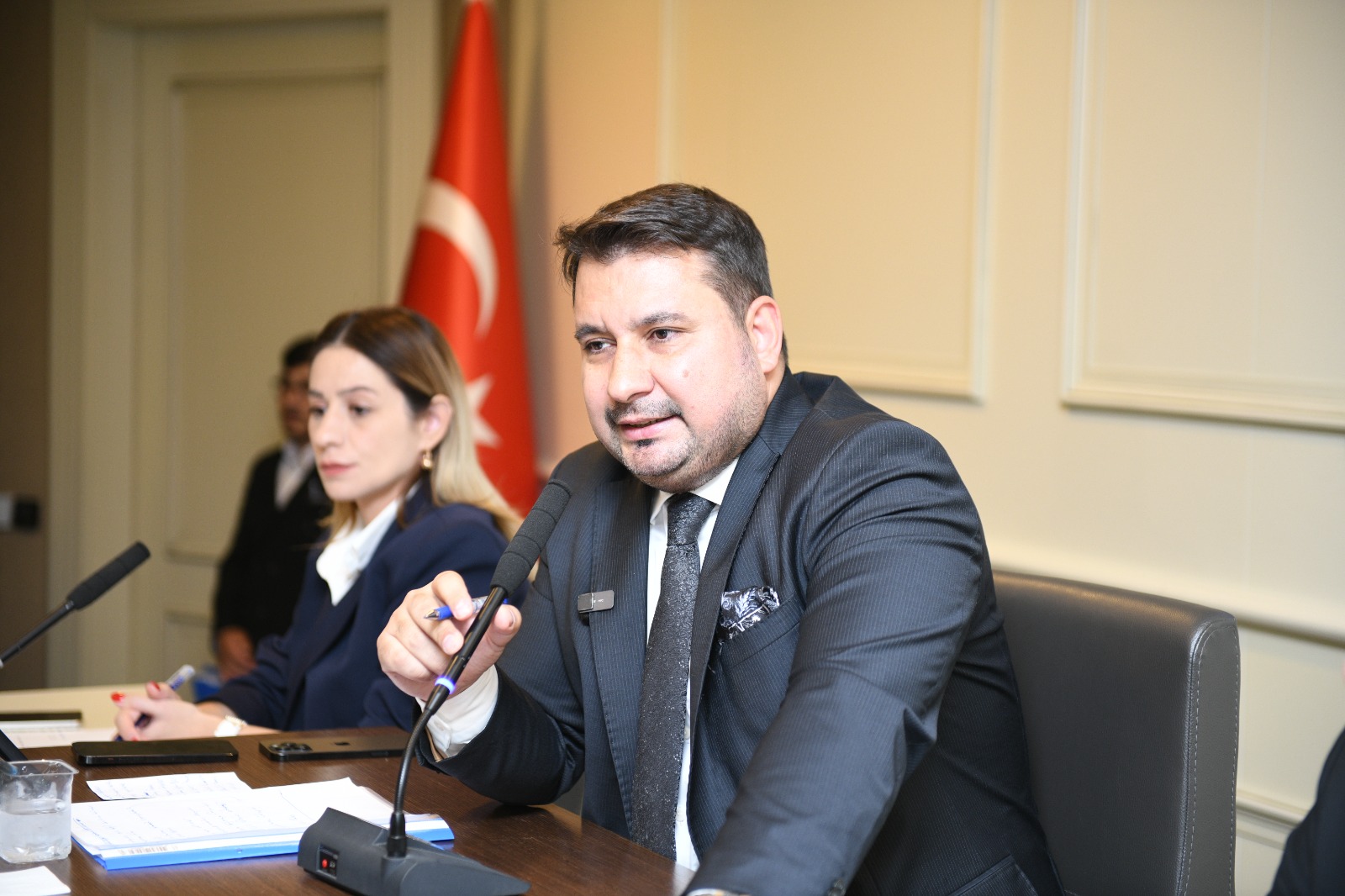 Selim Çırpanoğlu belediyeye kaynak yaratmayı başardı