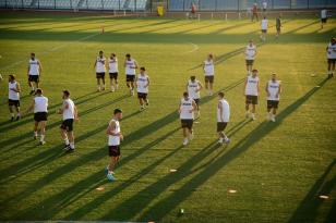 Kahramankazan Belediyespor topbaşı yaptı
